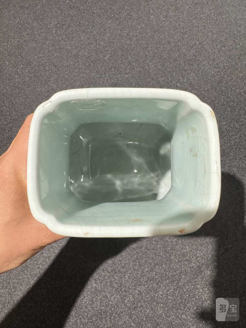 清同治 粉青釉杏圆方瓶 - 图6